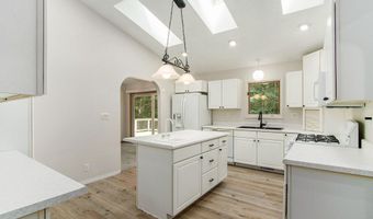 3537 Lake Ridge Ln, Allegan, MI 49010