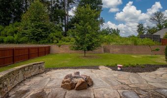 7725 S Shoreline Blvd, Benton, AR 72019