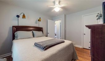 2461 Woodridge, Decatur, GA 30033