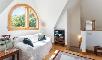 11 Grason Ln, Bar Harbor, ME 04609