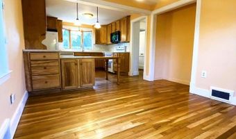 17 US Route One, Falmouth, ME 04105