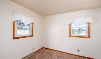 11103 N Luce Rd, Alma, MI 48801
