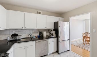 5225 POOKS HILL Rd 1819N, Bethesda, MD 20814