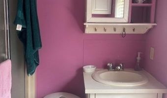 31 Greenlief St, Augusta, ME 04330