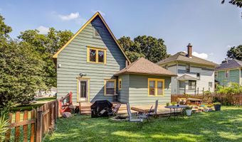 218 E 7th St, Ames, IA 50010