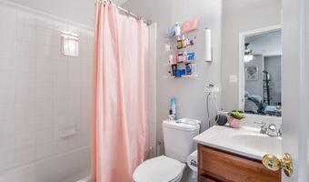 2002 MEDINAH RIDGE Rd, Accokeek, MD 20607