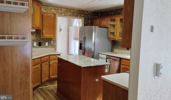 518 WEAVER Dr 518, Dover, DE 19901