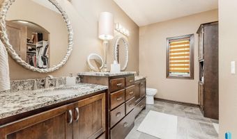 305 S Heritage Rd, Brandon, SD 57005