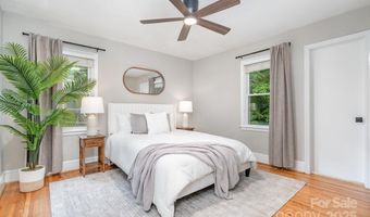 931 Hickory Nut St, Charlotte, NC 28205