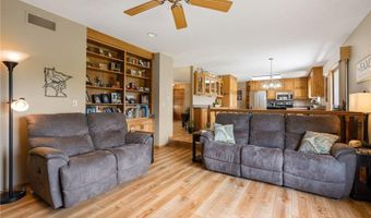 1605 22nd Ave SW, Austin, MN 55912