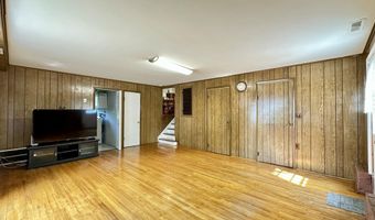 404 Harmony Rd, Middletown, NJ 07748