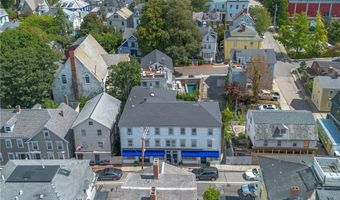 130 Spring St, Newport, RI 02840