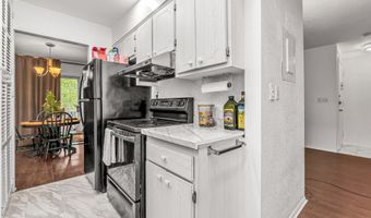 173 Kennedy Dr 173, Bridgeport, CT 06606