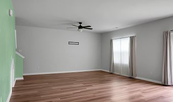 717 Butter Rd, Bonneau, SC 29431
