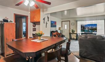 418 S 12th St, Aberdeen, SD 57401