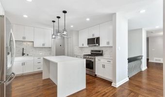 100 Little Rdg, Berkeley Lake, GA 30096