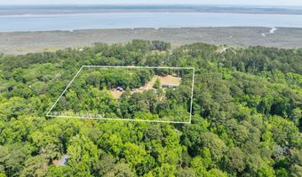 18 Quiet Cove Way, Beaufort, SC 29907