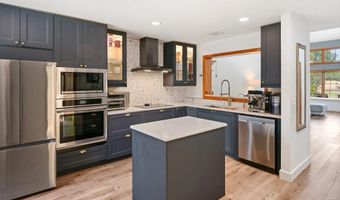 8647 Circle R Vly, Escondido, CA 92026