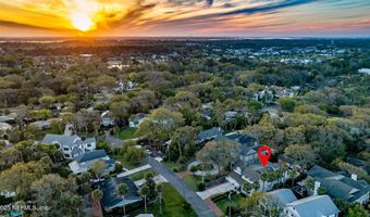 357 12TH St, Atlantic Beach, FL 32233