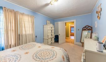 201 Hall St, Alton, MO 65606