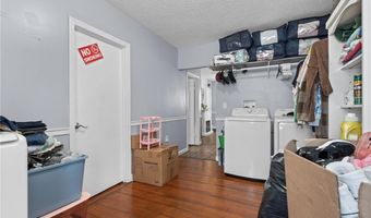 14 Parker St, Central Falls, RI 02863