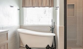 900 Pendlebury Ln, Blackfoot, ID 83221