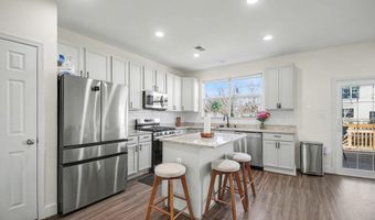 43686 PHELPS Ter, Ashburn, VA 20147
