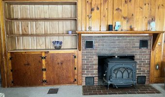 214 Main St, Alton, NH 03809