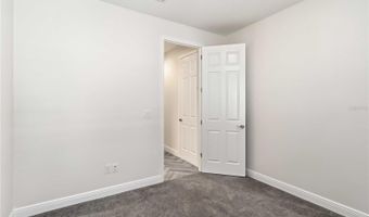6404 MAIDEN SEA Dr, Apollo Beach, FL 33572