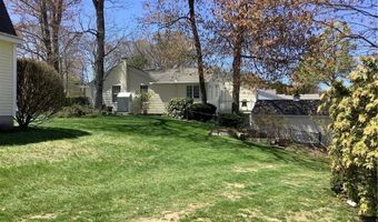 200 Waterman Lake Dr, Glocester, RI 02814