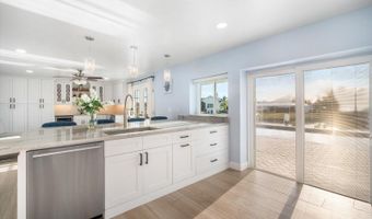 744 SPANISH MAIN Dr, Apollo Beach, FL 33572