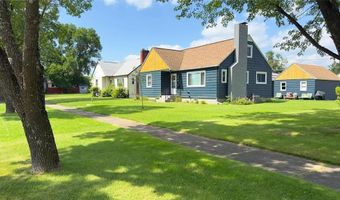 204 E 3rd Ave N, Aurora, MN 55705