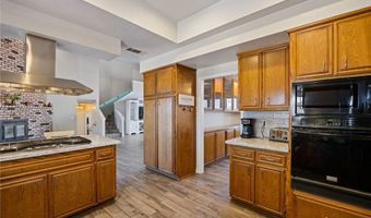 19403 Oneida Ct, Apple Valley, CA 92307