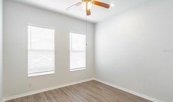 962 GRAND HILLTOP Dr, Apopka, FL 32703
