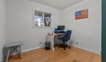 1920 E FRANCES St, Appleton, WI 54911