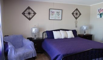 907 N Peach, Alpine, TX 79831