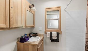 7900 Hyatt Prairie Rd # 17, Ashland, OR 97520
