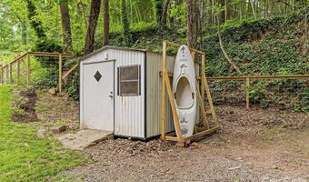 355 London Rd, Asheville, NC 28803