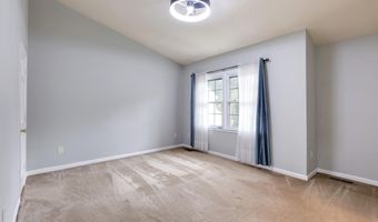 8010 OLD PARSONAGE Ct, Alexandria, VA 22315