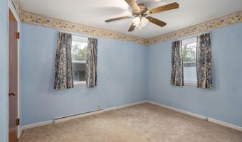 312 S Park Ave, Aurora, MO 65605