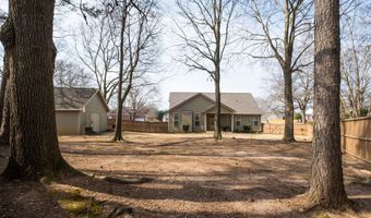 110 Coal Creek Dr, Boiling Springs, SC 29316