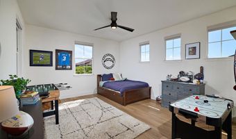 2610 Garden House Rd, Carlsbad, CA 92009