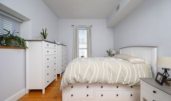 866 E 6th St 1, Boston, MA 02127