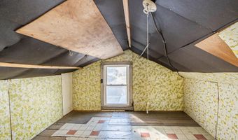 215 James St, Allegan, MI 49010