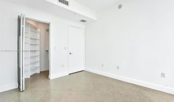 3131 NE 188th St 1-1212, Aventura, FL 33180
