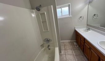 1822 Shattuck Ave, Casper, WY 82601