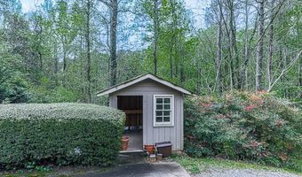 4445 Moon Station Ln NW, Acworth, GA 30101