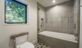 261 Eagle Ln, Glenbrook, NV 89413