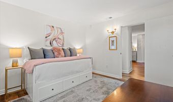 1730 ARLINGTON Blvd 4, Arlington, VA 22209