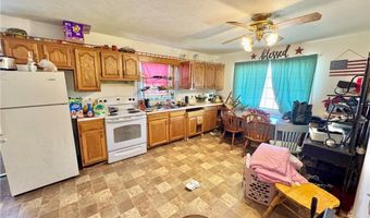 354 W Cross St, Austin, IN 47102